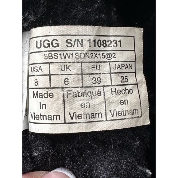 UGG CLASSIC MINI UGG RUBBER LOGO GRAPHIC BLACK BOOT US 8/ EU 39/ UK 6 - Picture 10 of 10